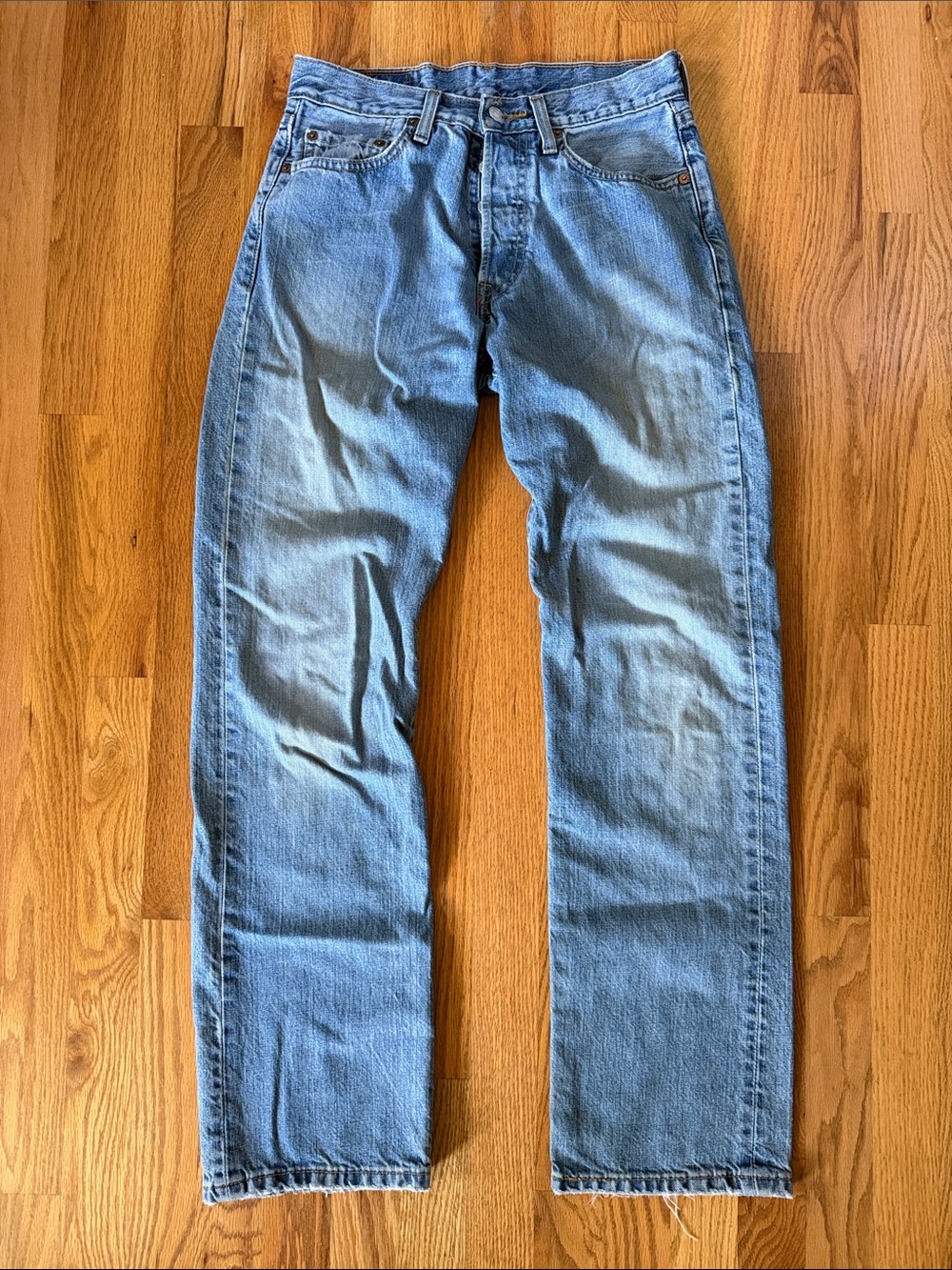 Vintage 501 Levi’s Light Blue Men’s Straight-Leg Jeans 2001 Y2K 100% Cotton 29